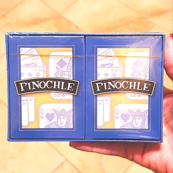 Barnes & Noble Pinochle Card Set - Picture 4 of 5